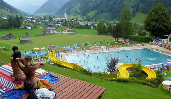 Swimming, bathing in Rauris